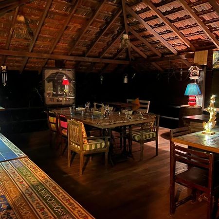 The Kandyan Manor By Bhathiya & Suzy Exterior photo