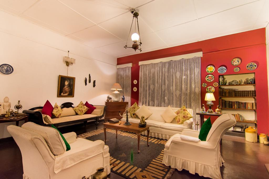 The Kandyan Manor By Bhathiya & Suzy Exterior photo